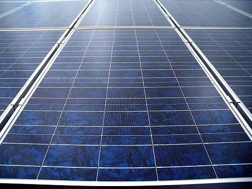 Strom vom eigenen Dach wird immer interessanter für die Eigennutzung © BSW-Solar/Upmann © BSW-Solar/Upmann